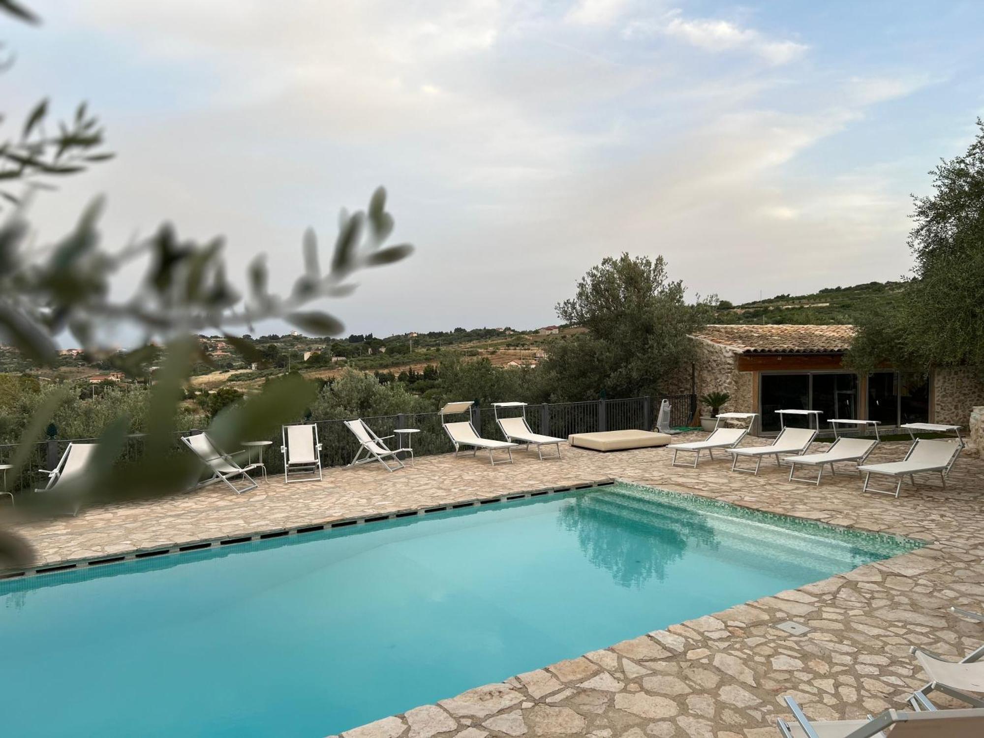 Roba Degli Ulivi Bed & Breakfast Agrigento Dış mekan fotoğraf