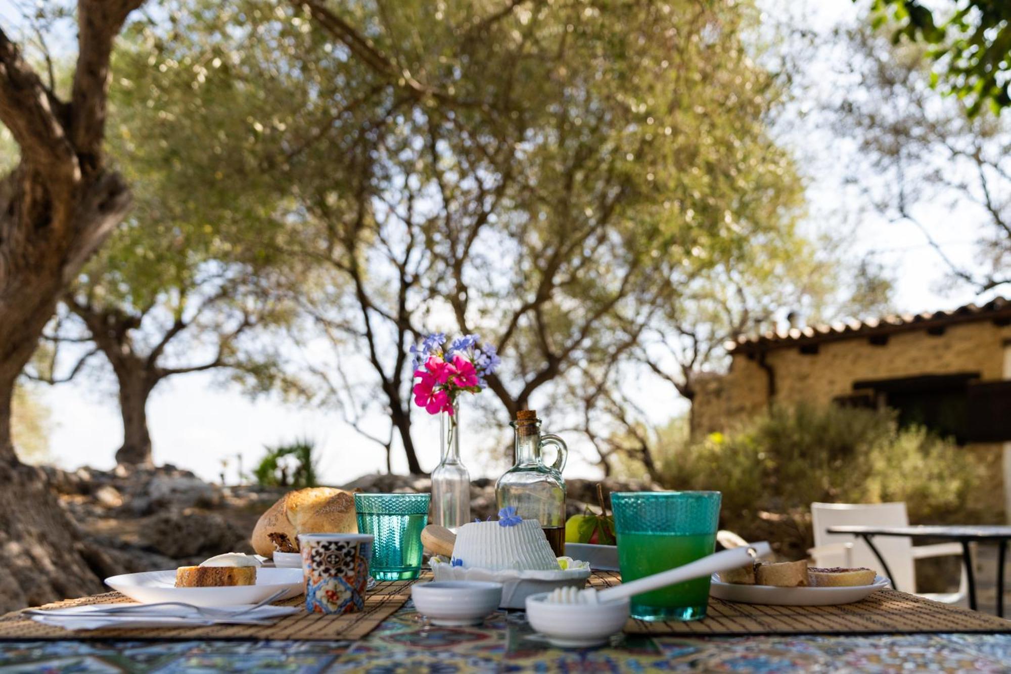 Roba Degli Ulivi Bed & Breakfast Agrigento Dış mekan fotoğraf