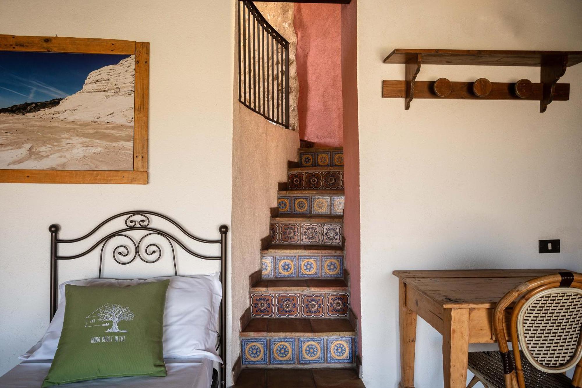 Roba Degli Ulivi Bed & Breakfast Agrigento Dış mekan fotoğraf